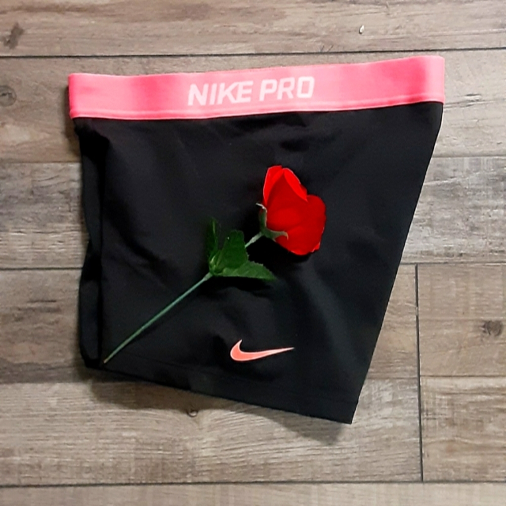 Volleyball shorts